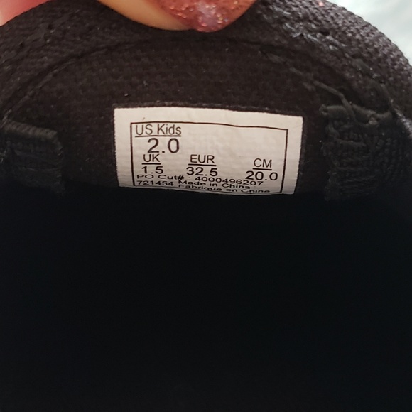 Kids Vans - Picture 2 of 4